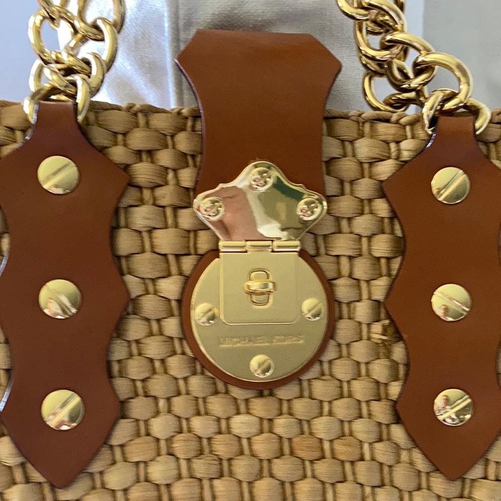 Michael Kors straw summer bag